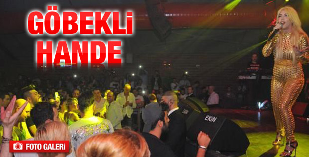 Hande Yener'in ilginç kıyafeti İZLE