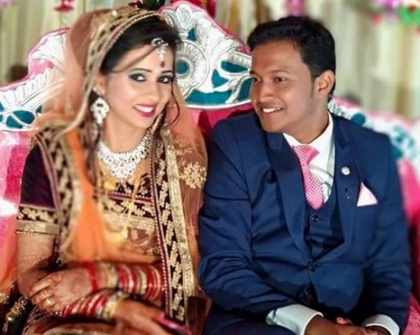 Hindistan'da düğün hediyesi paketi patladı: 2 ölü