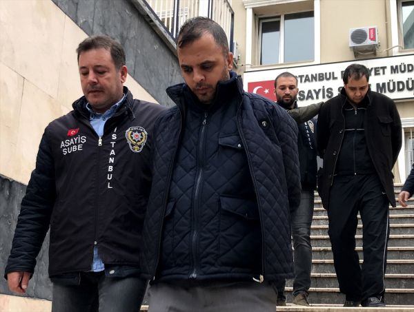 İstanbul'da turistleri dolandıran 2 kişi yakalandı