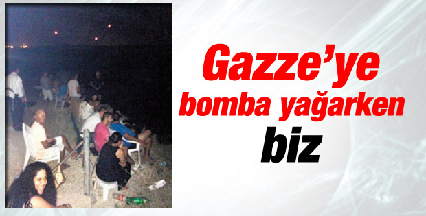 İsrailliler Gazze'nin bombalanışını alkışlarla izledi