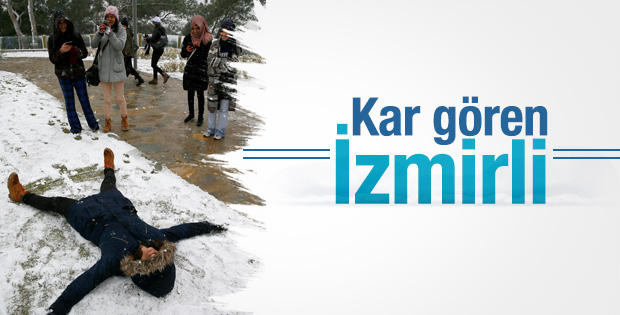 İzmir'de kar sevinci