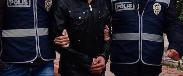 Kızıl Meydan yakınlarında 2 kişiyi yaralayan zanlı gözaltına alındı Kızıl Meydan yakınlarında 2 kişiyi yaralayan zanlı gözaltına alındı