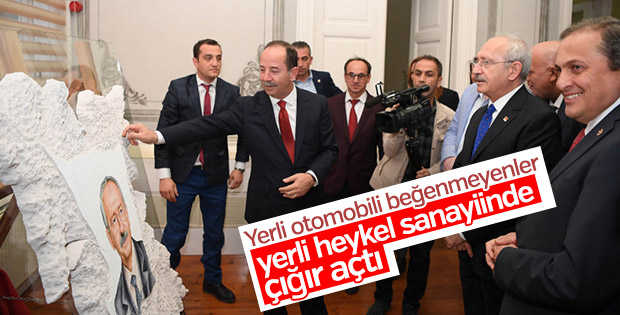 Edirne'de Kılıçdaroğlu'na heykel hediyesi