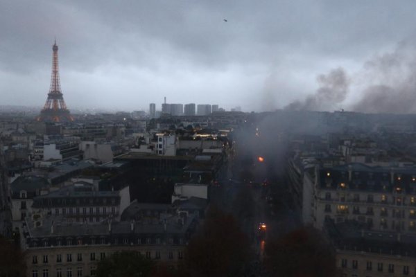 Fransa'da yaşlı bir kadın polis gazı nedeniyle öldü