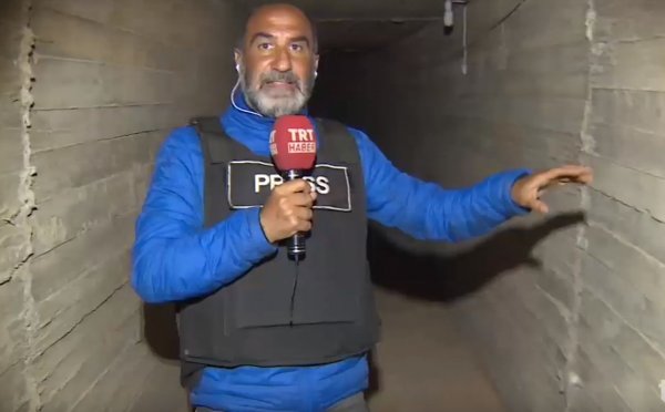 TRT Haber muhabiri Paris’te yaşanan kaosu canlı bildirdi