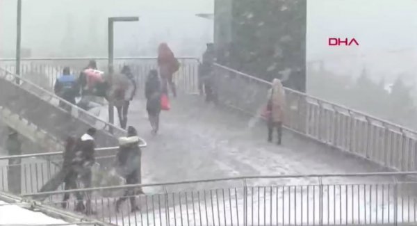 Meteoroloji'den son dakika Ä°stanbul iÃ§in kar uyarÄ±sÄ±