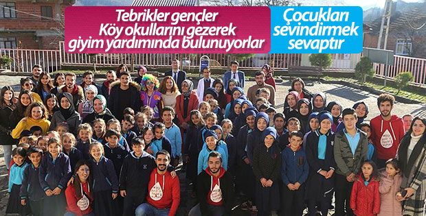 Üniversiteliler köy okullarına giyim yardımı