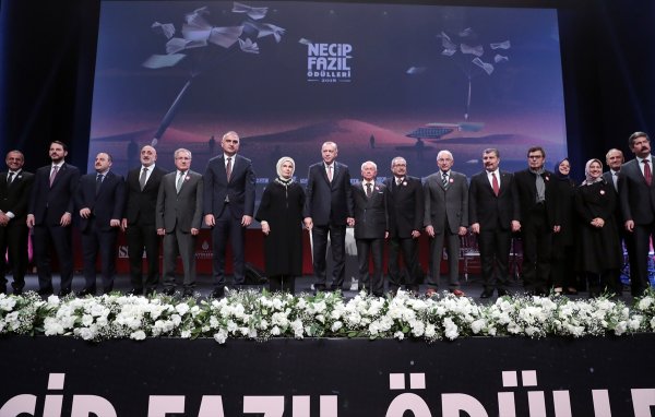 Erdoğan: Millete tepeden bakan, Necip Fazıl'ı anlayamaz