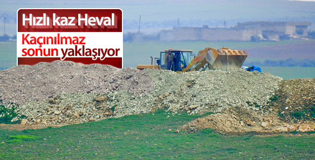 Münbiç sınırında hendek kazmaya devam eden teröristler