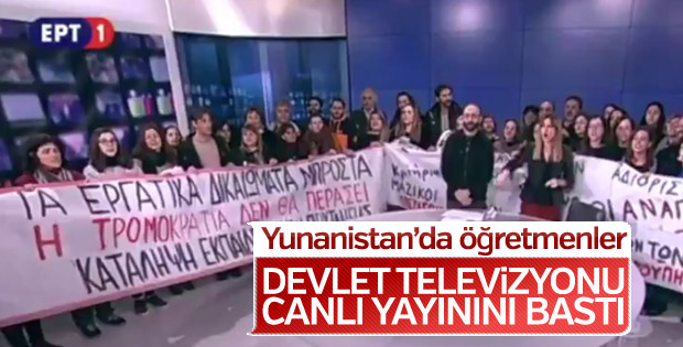 Yunanistan'da devlet televizyonunu protestocular bastı