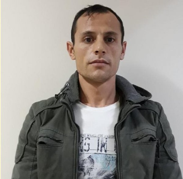 PKKlı terörist operasyonla Trabzonda yakalandı 13