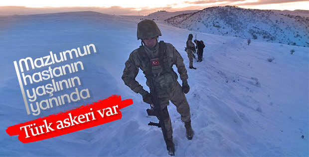 Yolu kardan kapalı köyde kadını jandarma kurtardı