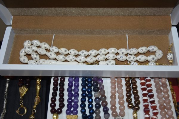 Yöresel ürün fuarında 300 bin liralık tespihe yoğun ilgi