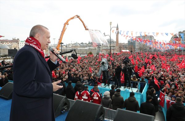 ErdoÄŸan ilk miting için Sivas'ta