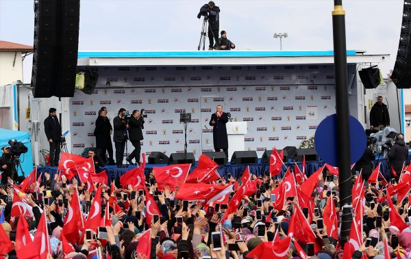 Erdoğan ilk miting için Sivas'ta