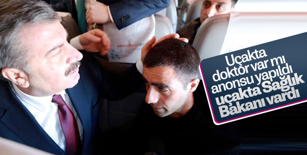 Sağlık Bakanı Koca'dan rahatsızlanan yolcuya ilk müdahale