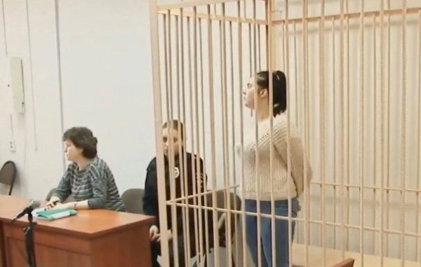 Annesinin evde bıraktığı 3 yaşındaki çocuk açlıktan öldü 