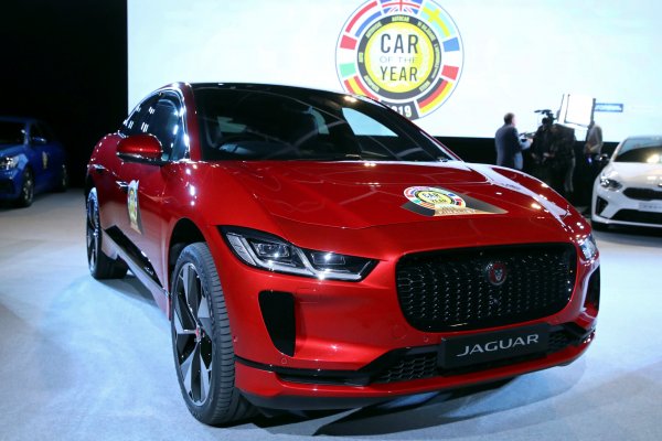 'YÄ±lÄ±n Otomobili' Jaguar I-PACE oldu