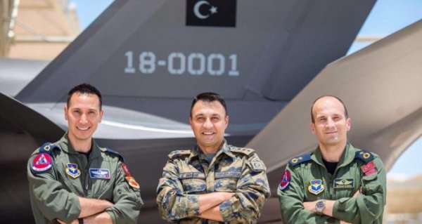 ABD'den Türk pilotlara F-35 engeli