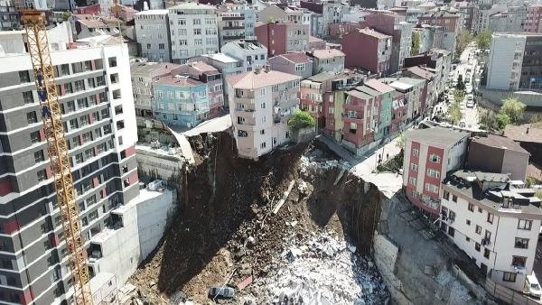 Kağıthane'de 4 katlı bina yıkıldı