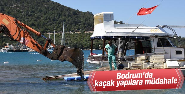 Bodrum'da kaçak yapılar yıkıldı
