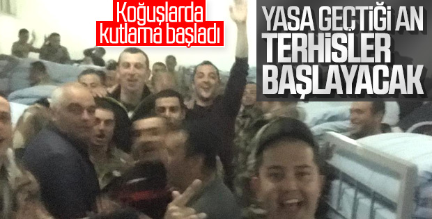 Yeni yasa çıkınca askerler terhis olacak