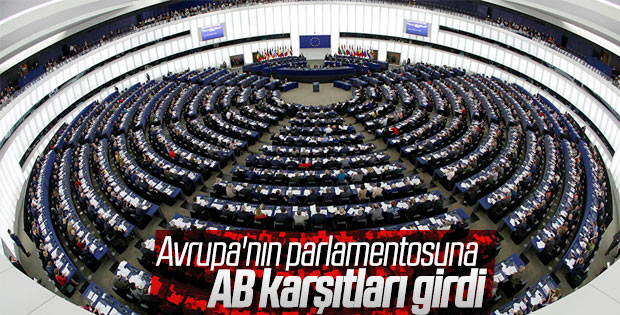 Avrupa Parlamentosu seçimlerinde aşırı sağ partiler önde