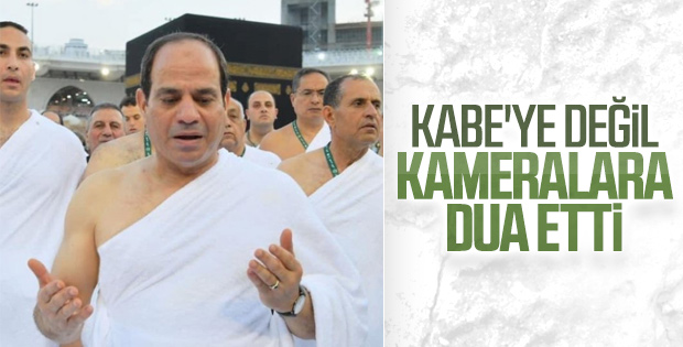 Darbeci Sisi, umre yaptı