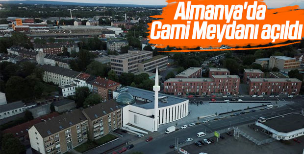 Almanya'da bir ilk: Cami Meydanı açıldı