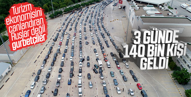 Edirne sınır kapılarında yoğunluk