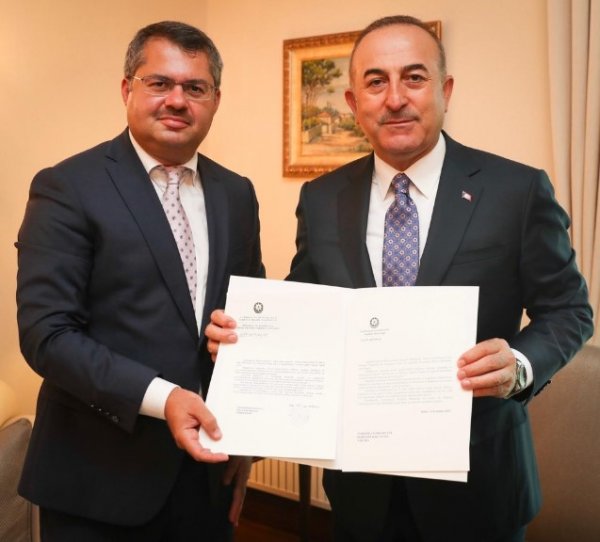 Azerbaycan Türklere vizeyi kaldırıyor