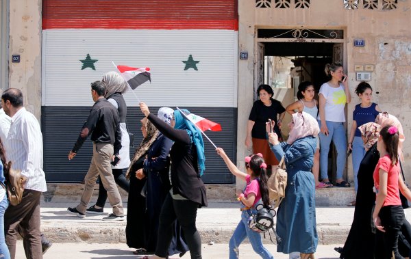 BM: Suriyeliler İdlib'den Türkiye sınırına kaçtı