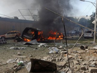 Afganistan'da patlama: 18 ölü, 100 yaralı 