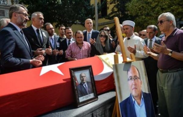 Haluk Dursun son yolculuğuna uğurlandı 