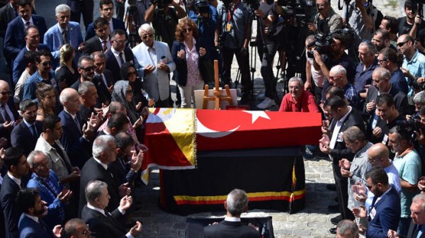 Haluk Dursun son yolculuğuna uğurlandı 