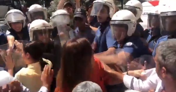 Mardin'de HDP'li gruba polis mÃ¼dahalesi