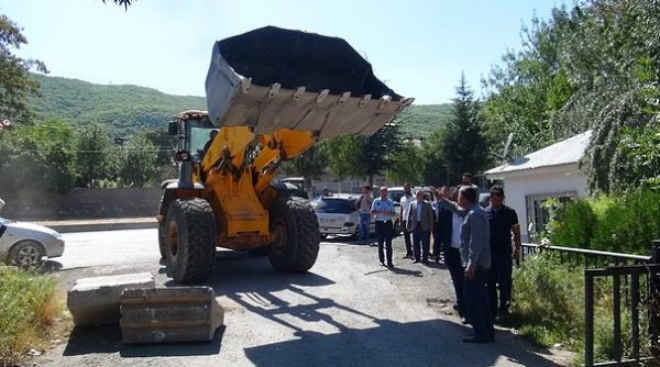Tatvan Belediyesi'nden elektrik şirketine misilleme