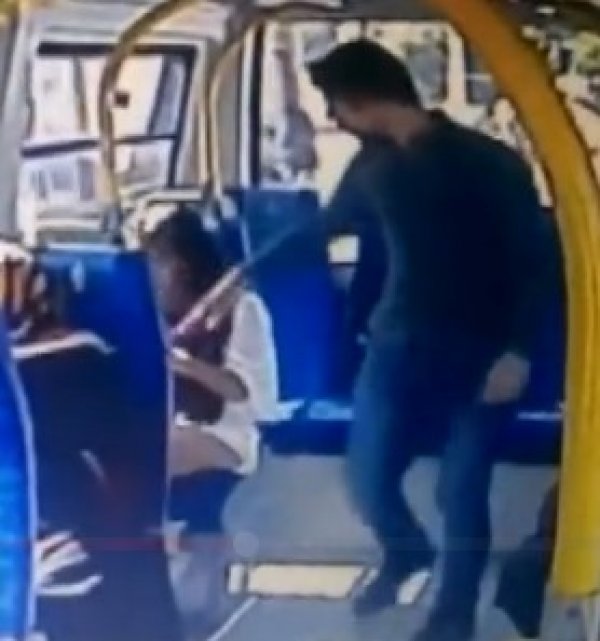 Şort giyen genç kızı darbeden şahıs 2 yıl cezaevinde 