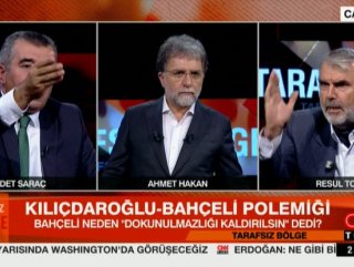CNN Türk canlı yayınında birbirlerine bela okudular #1