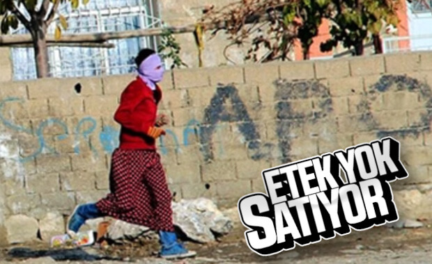 YPG'liler etekleri giydi