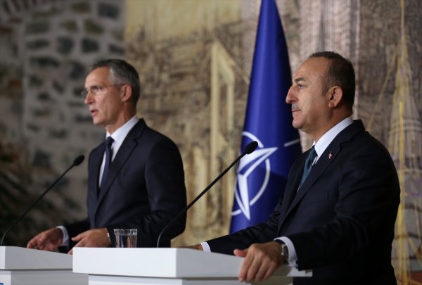 NATO Genel Sekreteri İstanbul'da