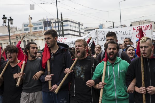 Yunanistan'da eğitim reformları protestosu
