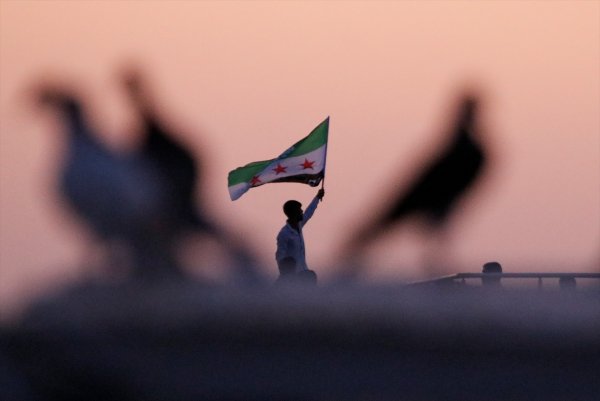 Tel Abyad'da yıllar sonra yeniden ezan sesi