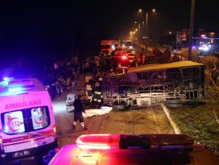 Düzce'deki zincirleme trafik kazasında 1 ölü 4 yaralı