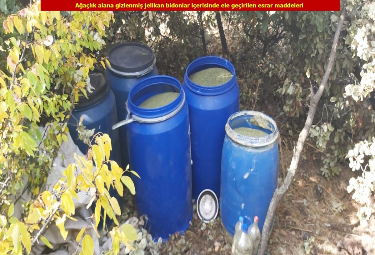 Diyarbakır'da 4 ton esrar ele geçirildi