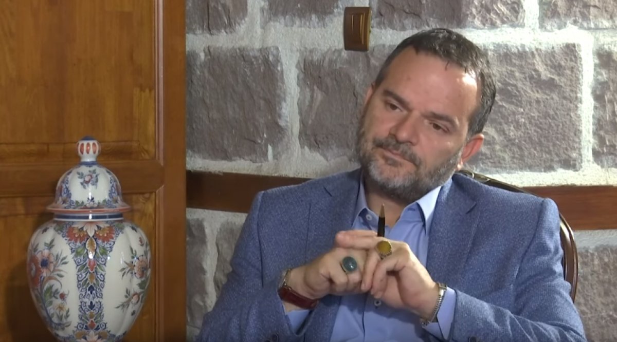 Bülent Arınç, FETÖ iddianamelerini eleştirdi
