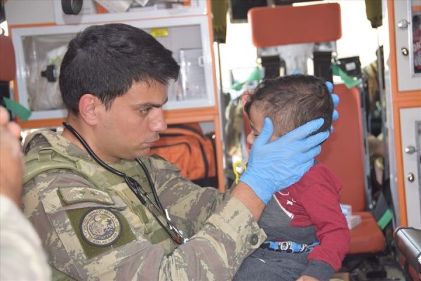 Tel Abyad ve Resulayn’da halkın yaraları sarılıyor