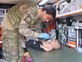 Tel Abyad ve Resulayn’da halkın yaraları sarılıyor