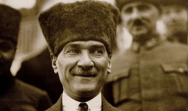 Mustafa Kemal Atatürk'ün biyografisi