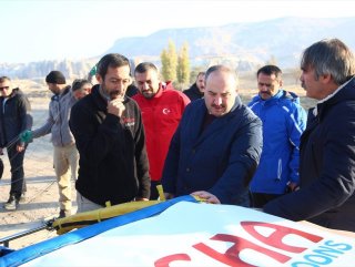 Bakan Varank ilk yerli balonla uçtu #1